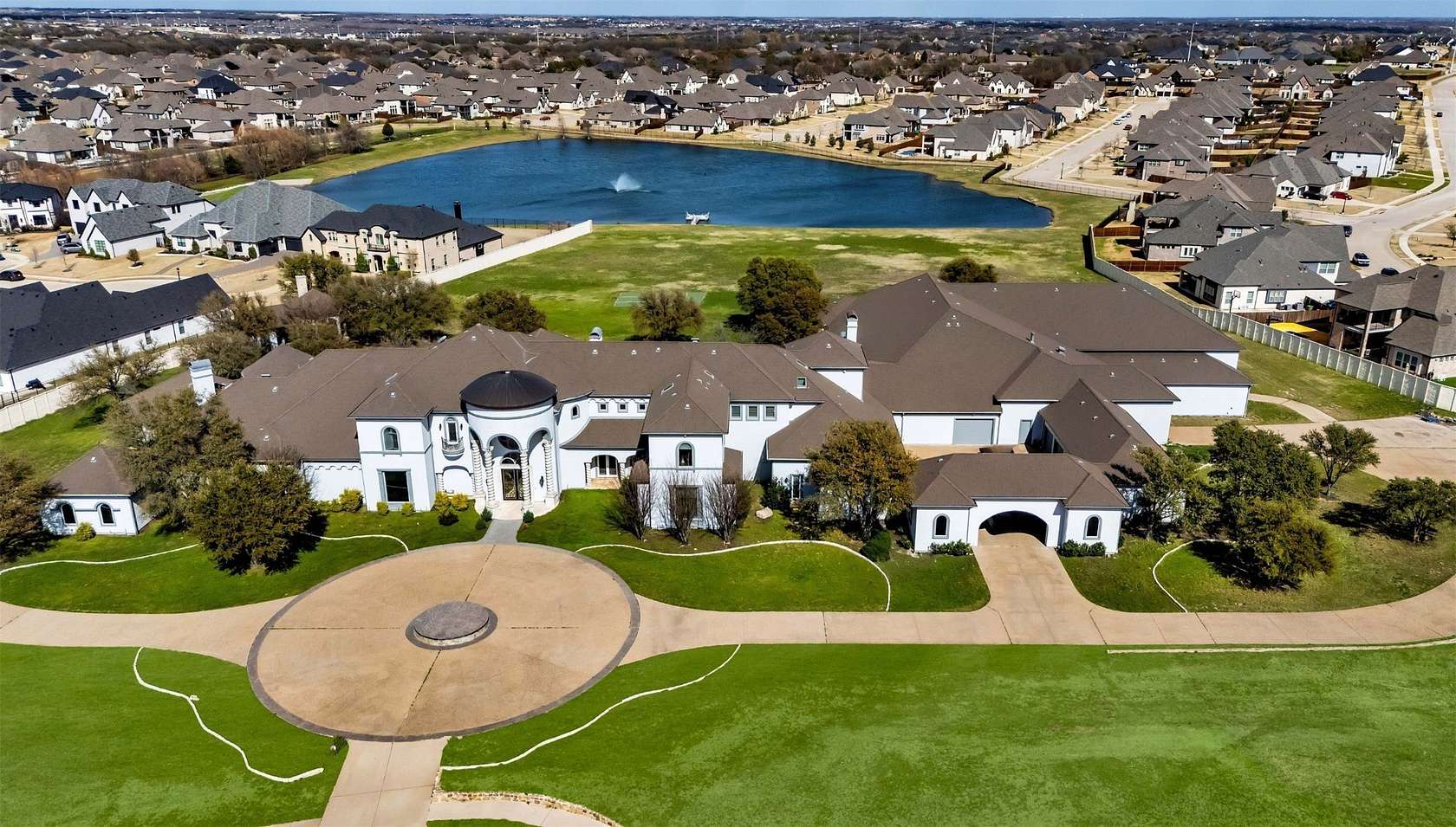 6 Acres of Land with Home for Sale in Prosper, Texas