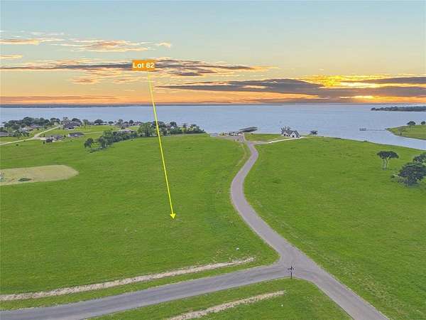 1 Acre of Residential Land for Sale in Corsicana, Texas