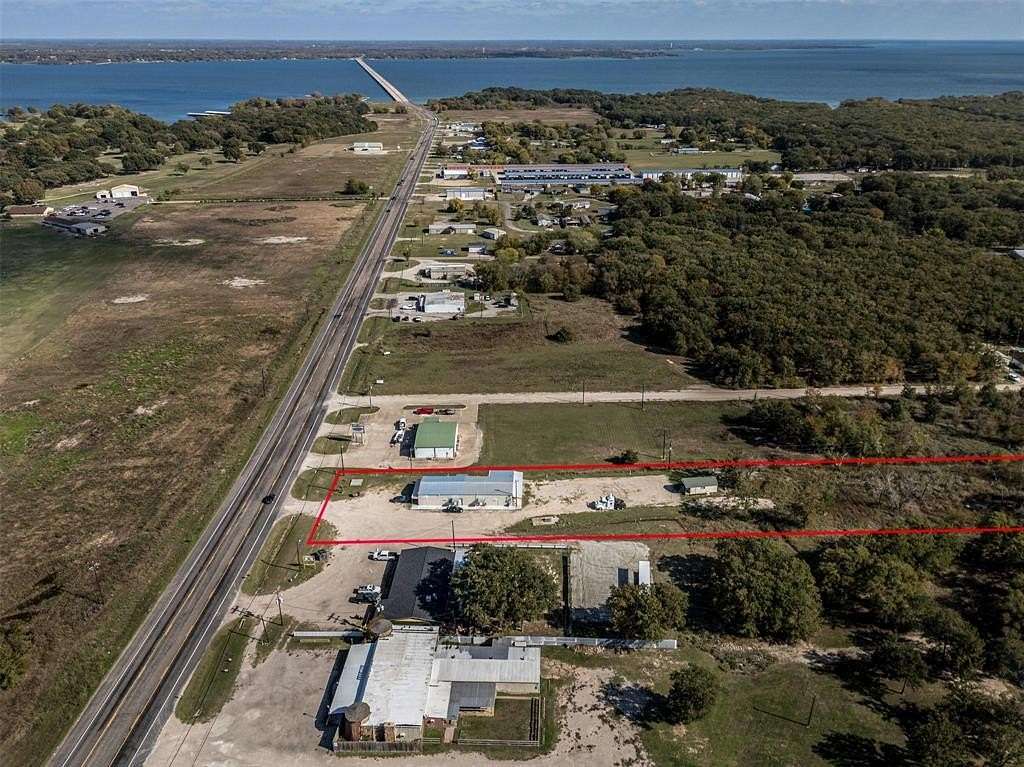 1.8 Acres of Mixed-Use Land for Sale in West Tawakoni, Texas