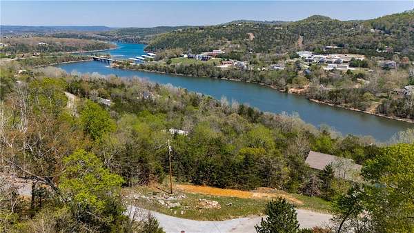 0.5 Acres of Land for Sale in Holiday Island, Arkansas