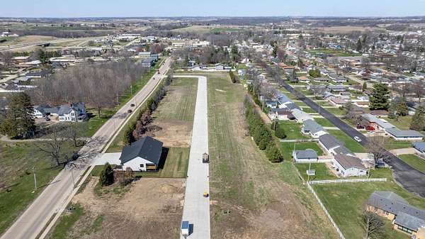 0.29 Acres of Residential Land for Sale in Maquoketa, Iowa