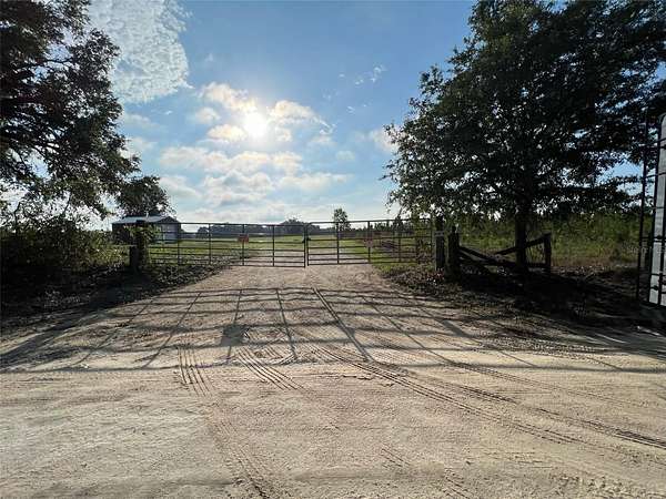 20.2 Acres of Agricultural Land for Sale in Live Oak, Florida