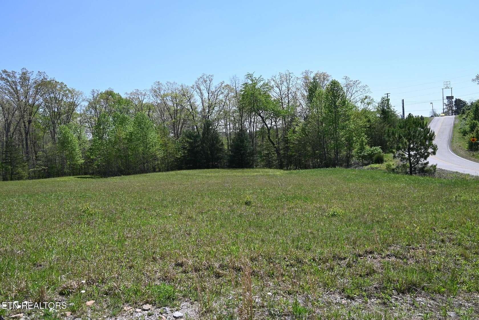 7.77 Acres of Mixed-Use Land for Sale in Crossville, Tennessee