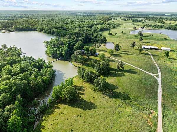 49.2 Acres of Land with Home for Sale in Clarksville, Texas