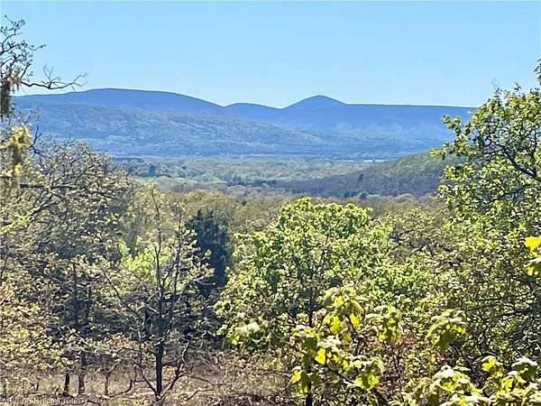 35.8 Acres of Recreational Land for Sale in Greenwood, Arkansas