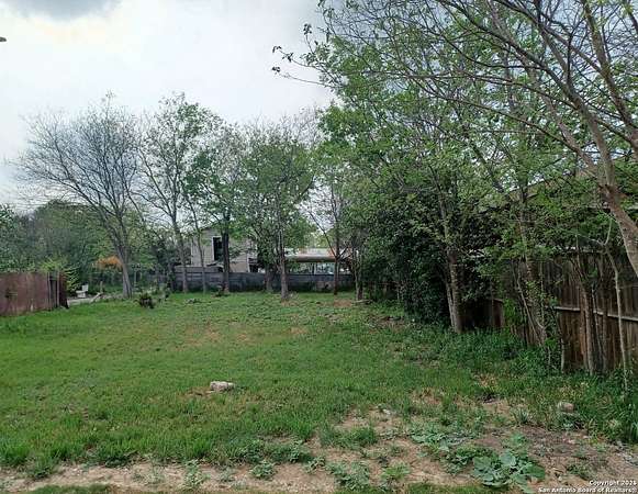 0.1 Acres of Land for Sale in San Antonio, Texas