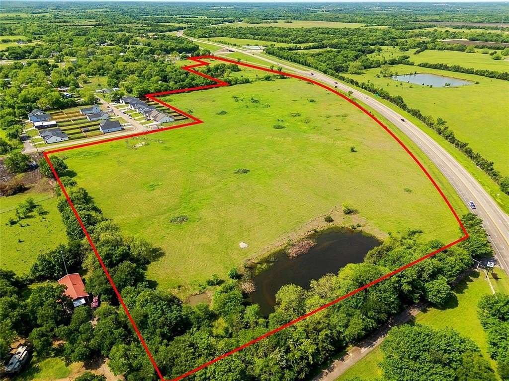 15.1 Acres of Land for Sale in Randolph, Texas