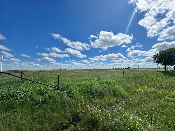 2 Acres of Land for Sale in Muenster, Texas