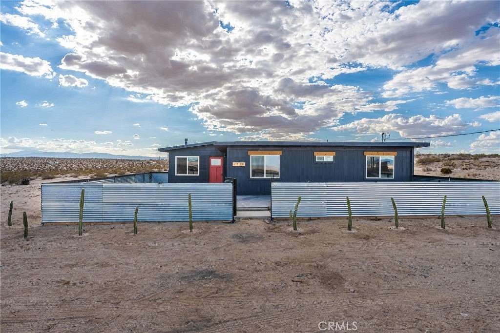 5 Acres of Residential Land with Home for Sale in Twentynine Palms, California