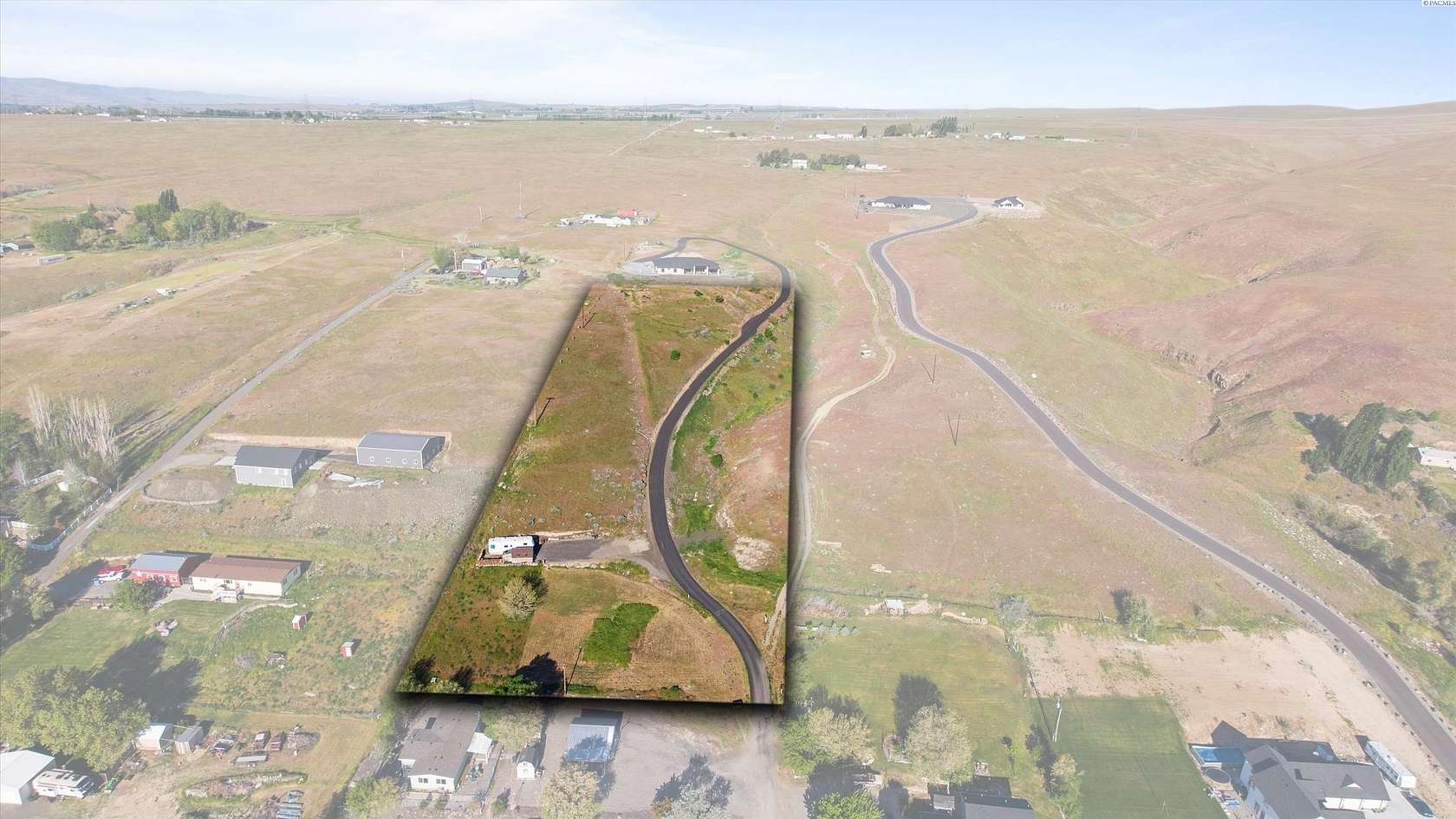 4 Acres of Residential Land for Sale in Benton City, Washington