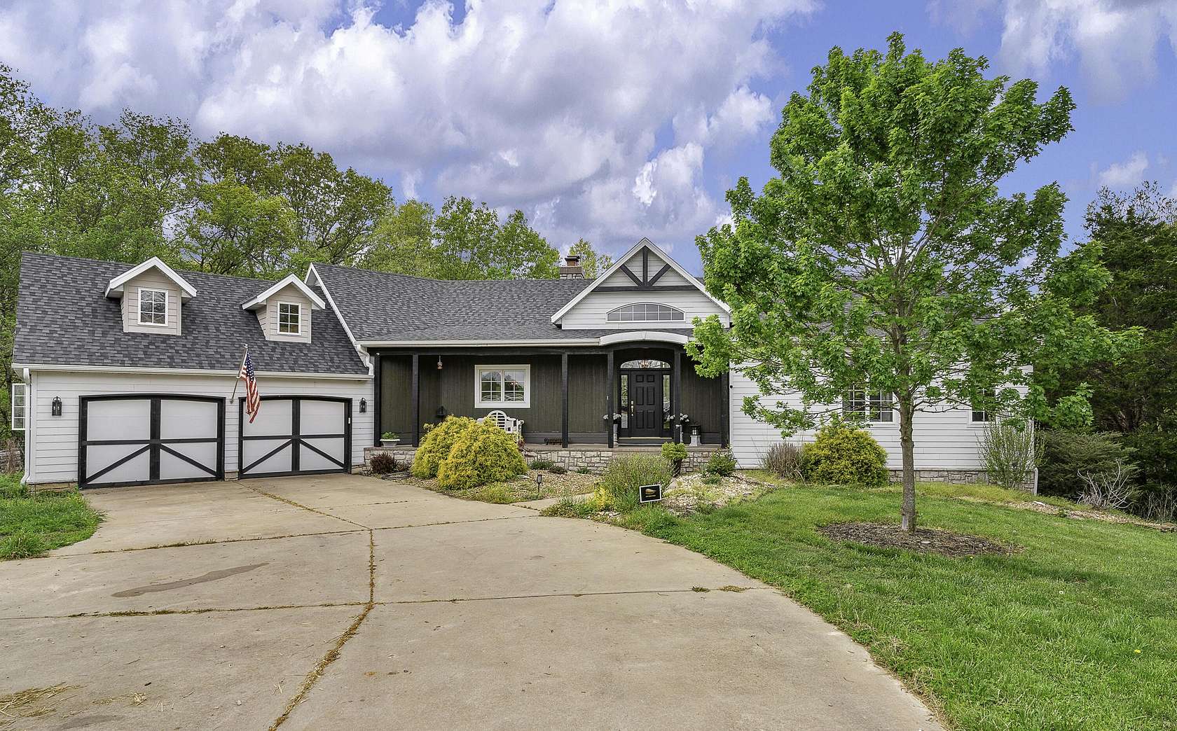 9.36 Acres of Land with Home for Sale in Sparta, Missouri