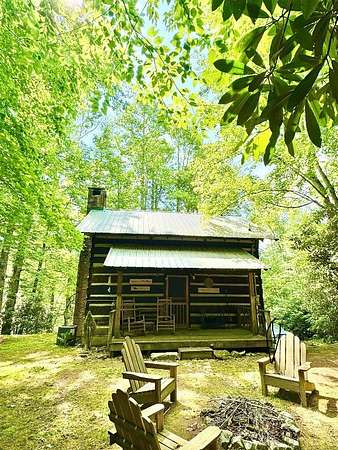 1.74 Acres of Residential Land with Home for Sale in Cashiers, North Carolina