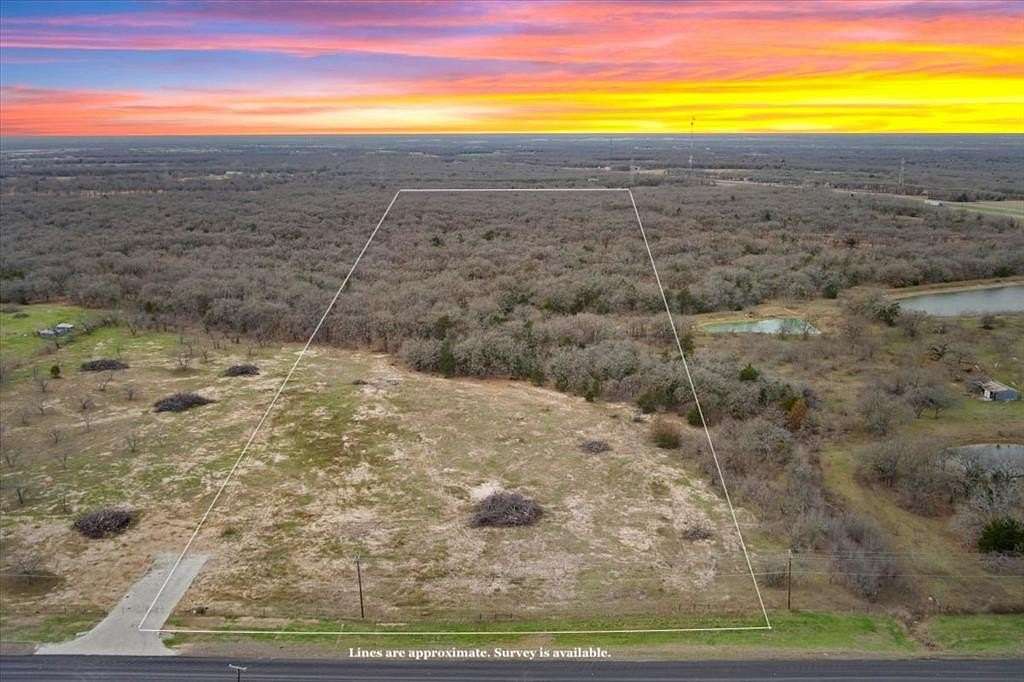 10 Acres of Land for Sale in Axtell, Texas