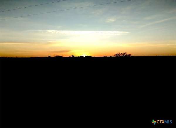10 Acres of Land for Sale in Gatesville, Texas