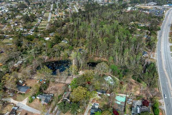 5 Acres of Residential Land for Sale in Martinez, Georgia