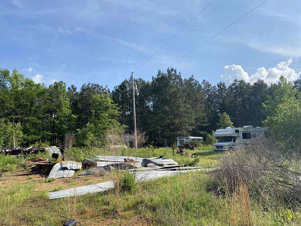 26 Acres of Land for Sale in Camden, Arkansas