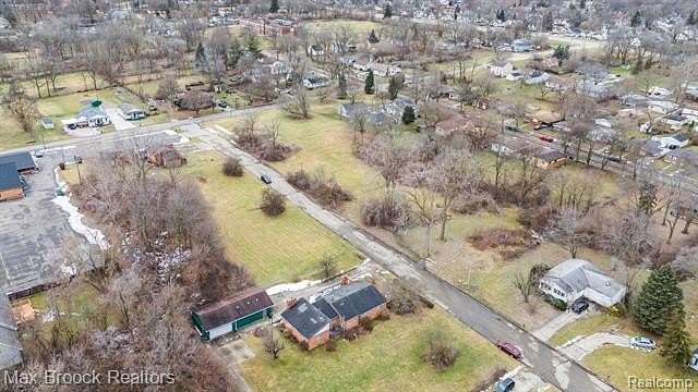 0.15 Acres of Residential Land for Sale in Pontiac, Michigan