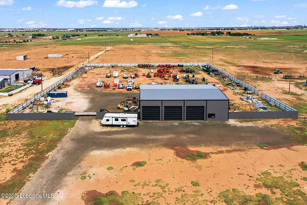 8.89 Acres of Improved Residential Land for Sale in Lubbock, Texas