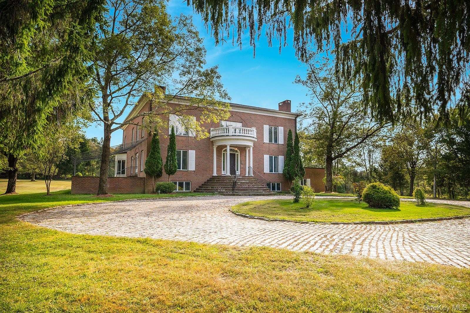 7 Acres of Residential Land with Home for Sale in Pawling, New York