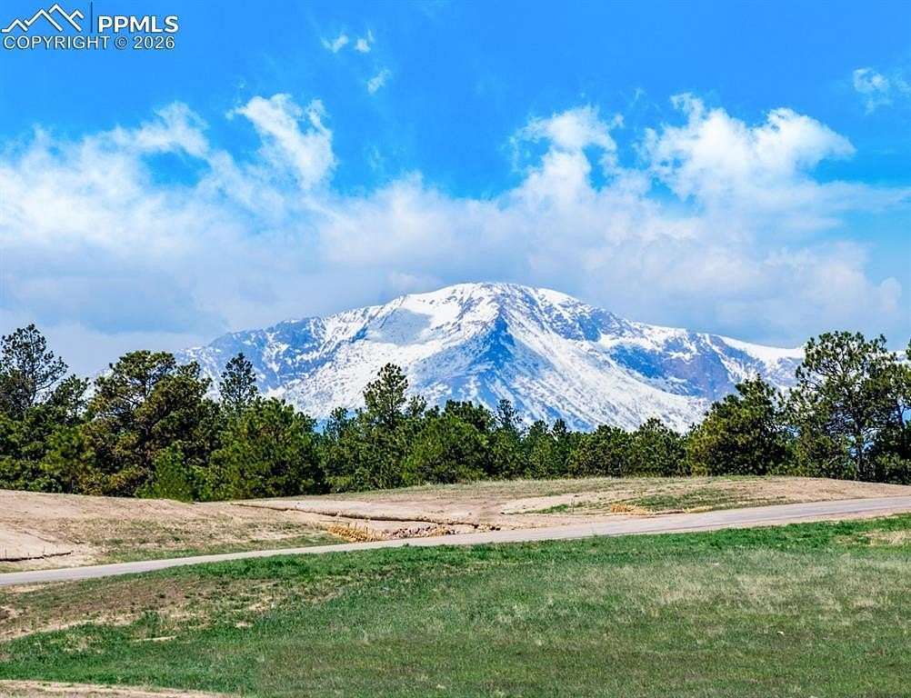 5.1 Acres of Land with Home for Sale in Colorado Springs, Colorado
