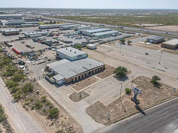2.8 Acres of Improved Commercial Land for Sale in Midland, Texas