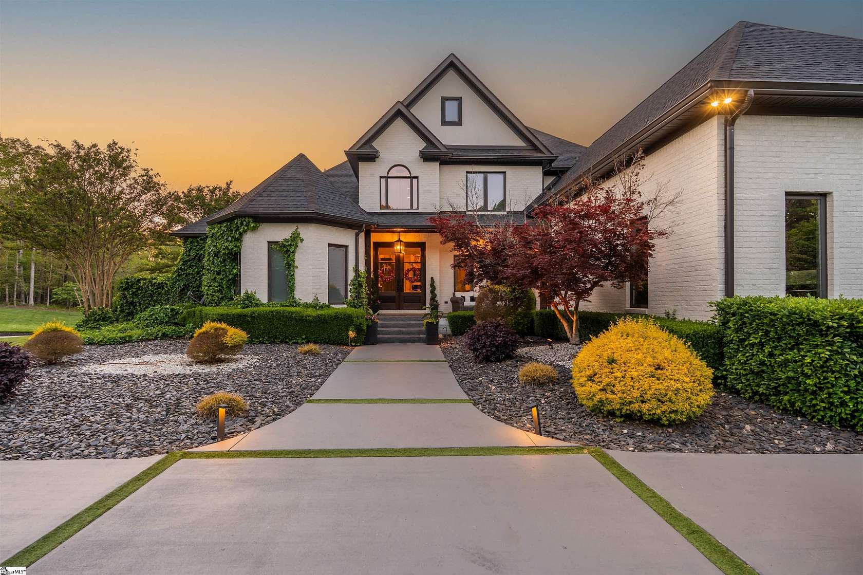 3.19 Acres of Land with Home for Sale in Greenville, South Carolina