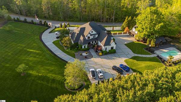 3.19 Acres of Residential Land with Home for Sale in Greenville, South Carolina