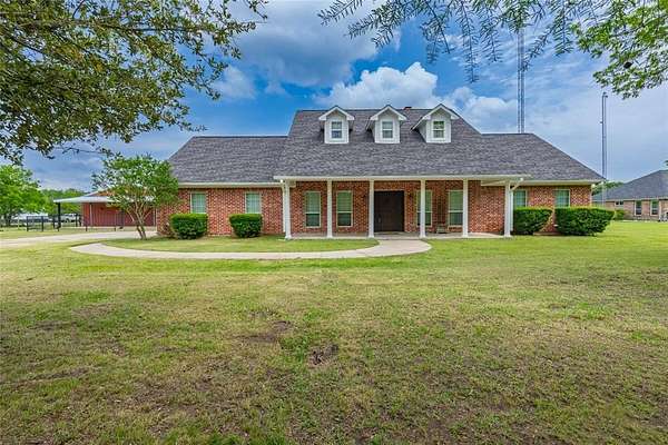 2 Acres of Residential Land with Home for Sale in Greenville, Texas