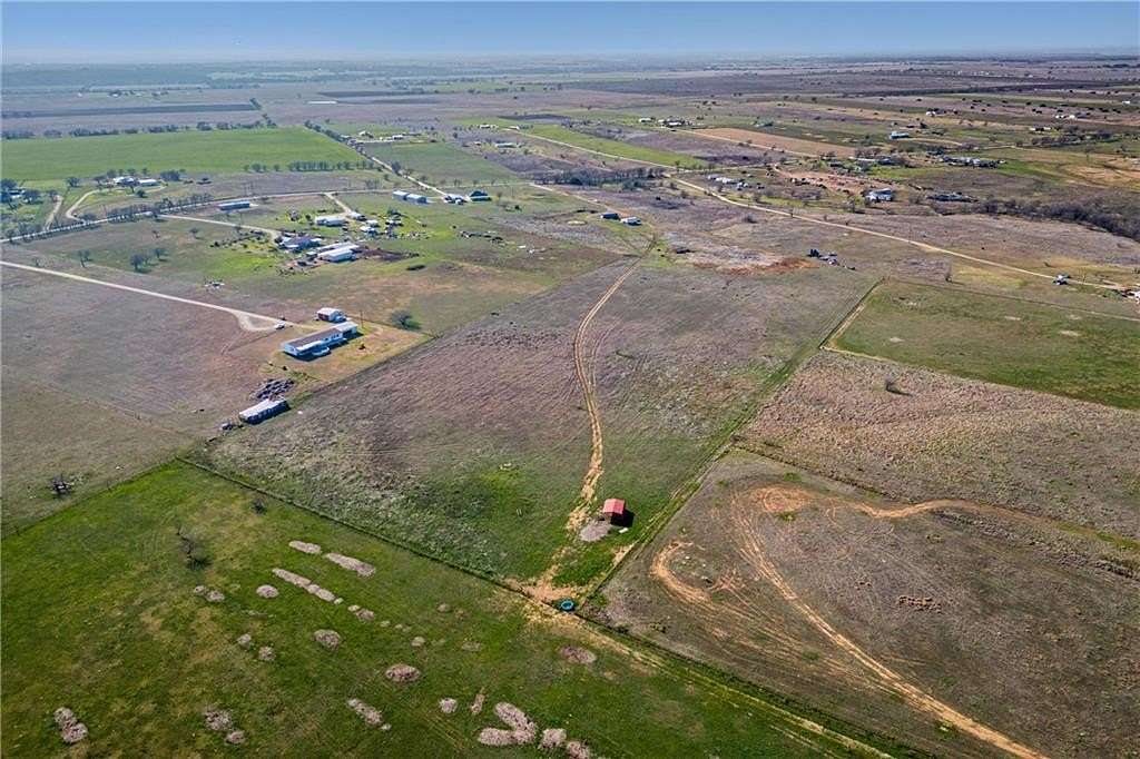 17.7 Acres of Land for Sale in Valley Mills, Texas