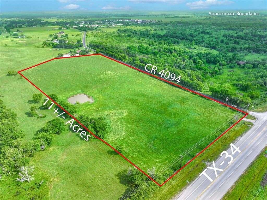 11 Acres of Commercial Land for Sale in Scurry, Texas