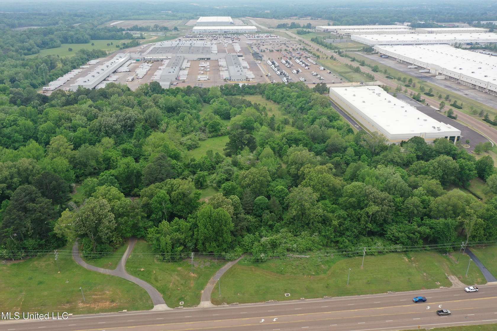 9.8 Acres of Commercial Land for Sale in Olive Branch, Mississippi