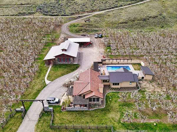 55.2 Acres of Land for Sale in Malaga, Washington