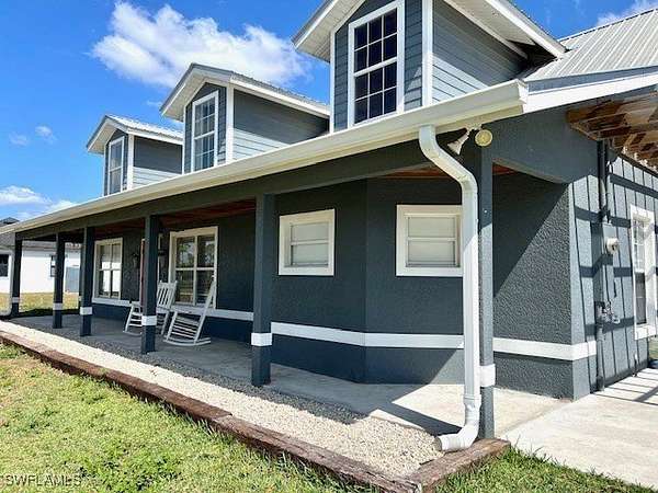 2.5 Acres of Residential Land with Home for Sale in LaBelle, Florida