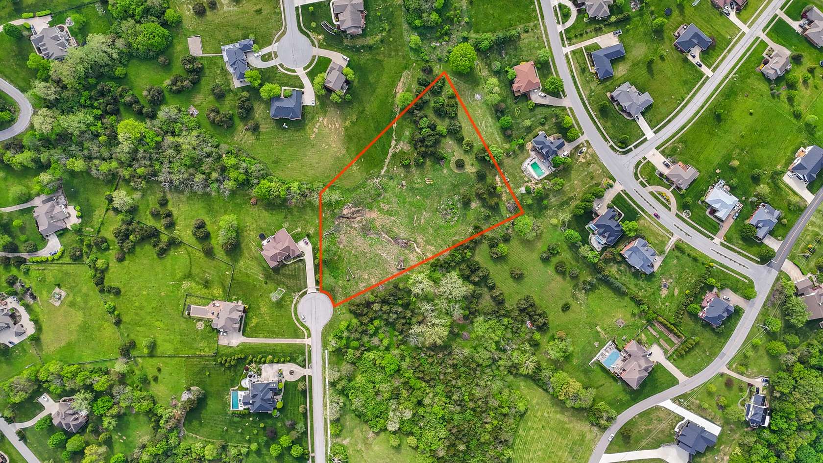 2.59 Acres of Residential Land for Sale in Richmond, Kentucky