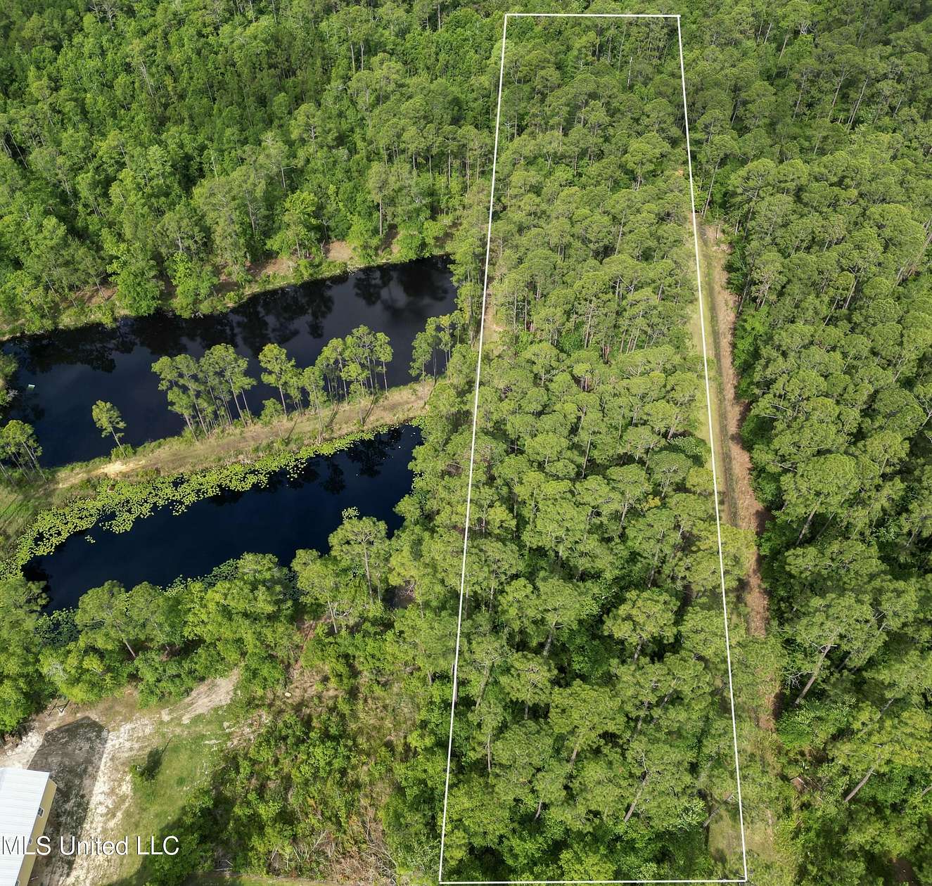 1.3 Acres of Residential Land for Sale in Bay St. Louis, Mississippi