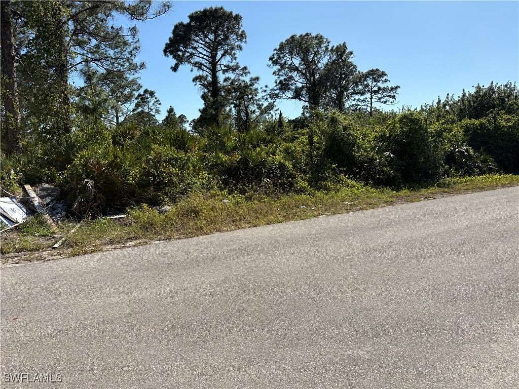 0.25 Acres of Residential Land for Sale in Lehigh Acres, Florida