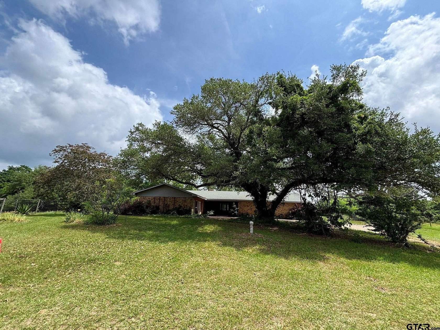 13.1 Acres of Land with Home for Sale in Bullard, Texas