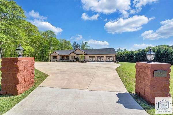 5.13 Acres of Residential Land with Home for Sale in Patrick Springs, Virginia