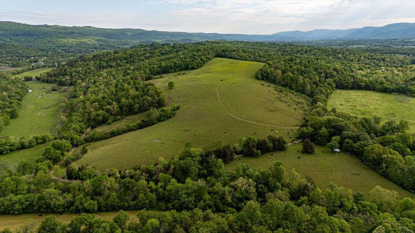 510 Acres of Recreational Land & Farm for Sale in Pikeville, Tennessee