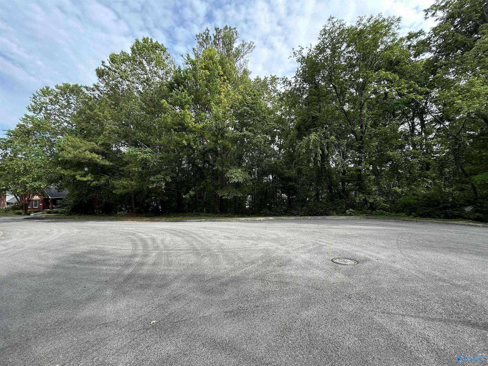 0.25 Acres of Land for Sale in Huntsville, Alabama