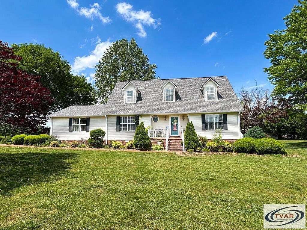 1.9 Acres of Residential Land with Home for Sale in Bruceton, Tennessee