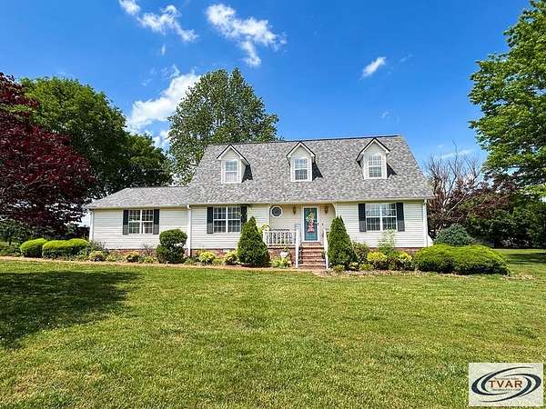 1.9 Acres of Residential Land with Home for Sale in Bruceton, Tennessee