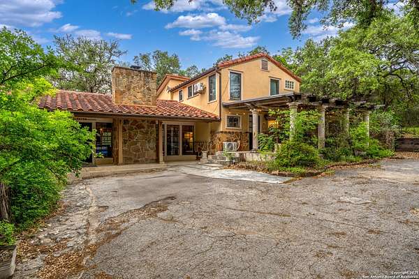 2 Acres of Residential Land with Home for Sale in San Antonio, Texas