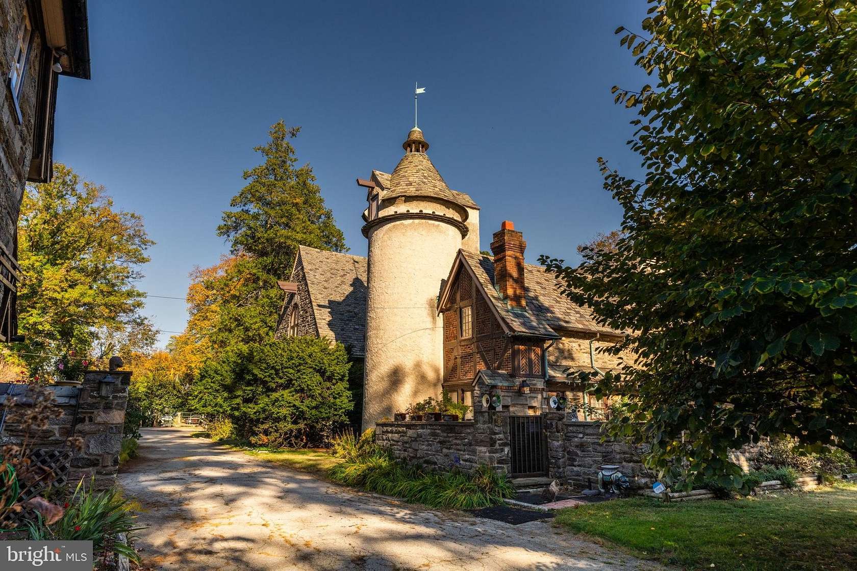 2.48 Acres of Residential Land with Home for Sale in Wyncote, Pennsylvania