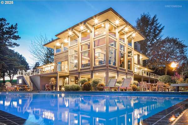 2.39 Acres of Residential Land with Home for Sale in Forest Grove, Oregon