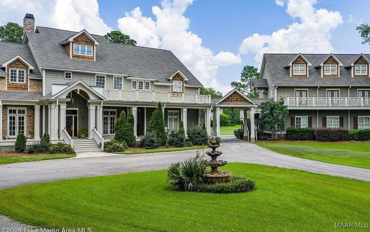 5 Acres of Residential Land with Home for Sale in Montgomery, Alabama