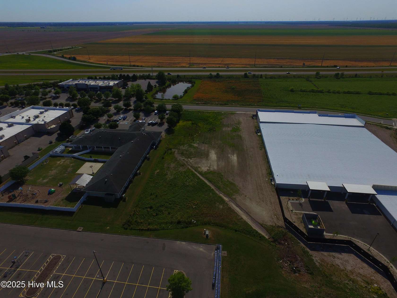 1.5 Acres of Mixed-Use Land for Sale in Elizabeth City, North Carolina