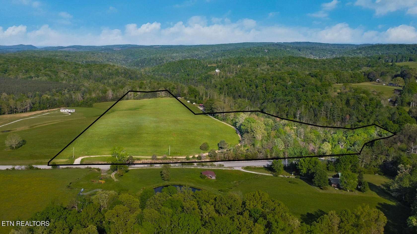 17.6 Acres of Land for Sale in Grandview, Tennessee