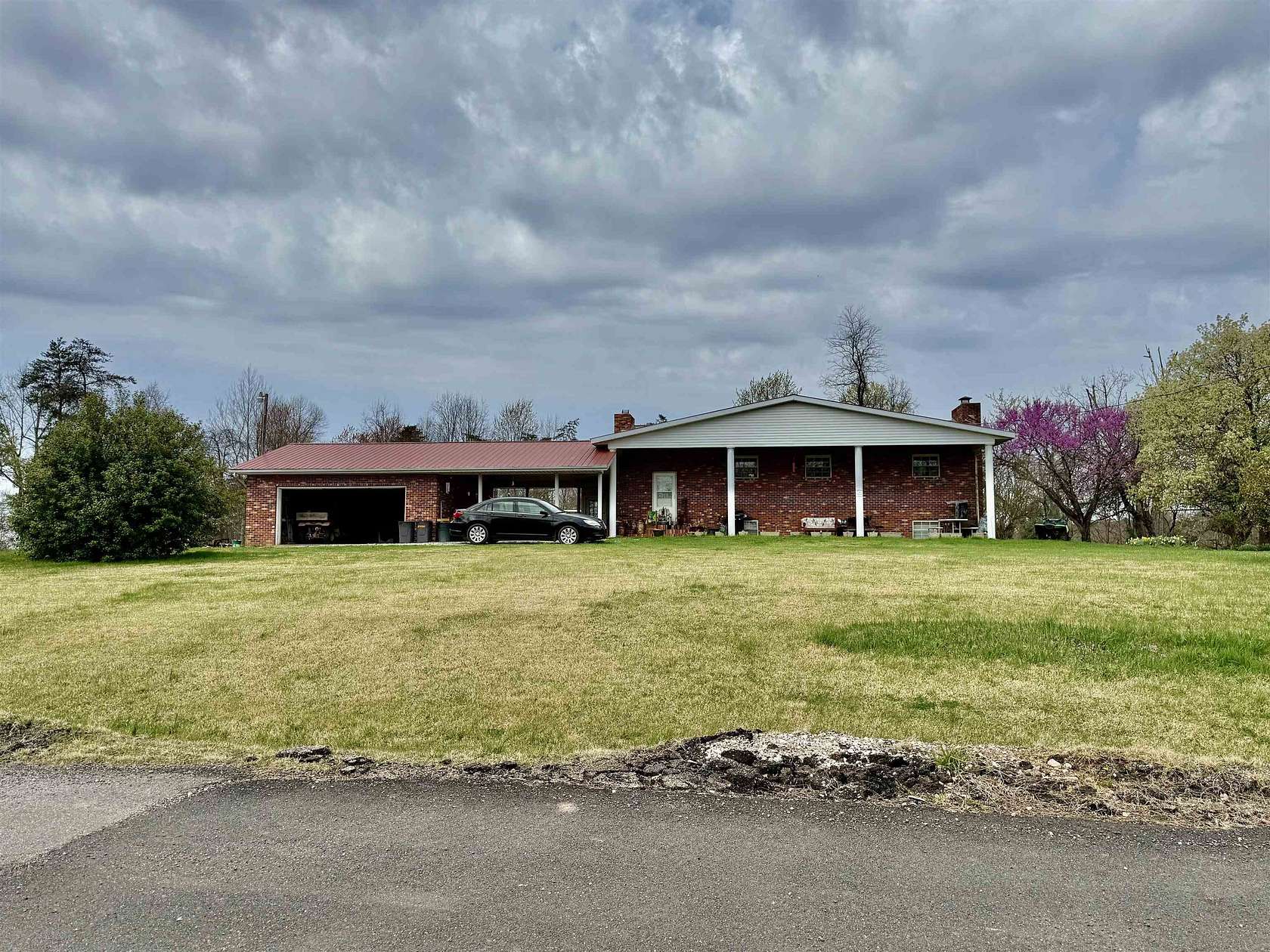 28 Acres of Land with Home for Sale in Leon, West Virginia