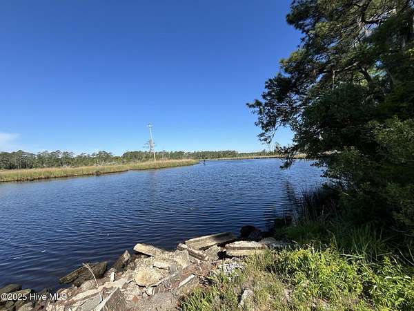 1.1 Acres of Residential Land for Sale in New Bern, North Carolina